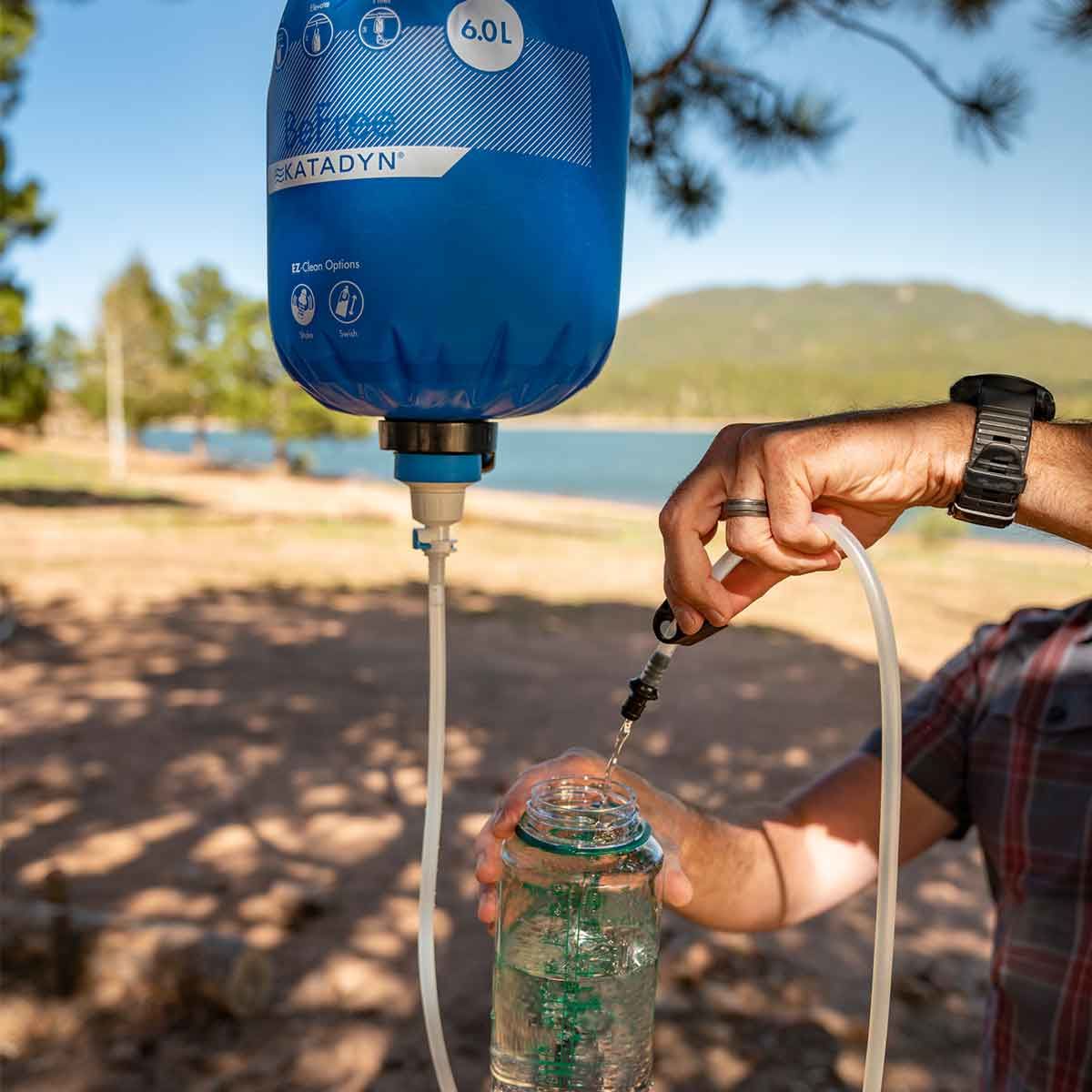 Système de filtre à eau par gravité, seau de filtration d'eau, pour la  préparation aux urgences de camping en plein air à la maison, Argent, sans  support